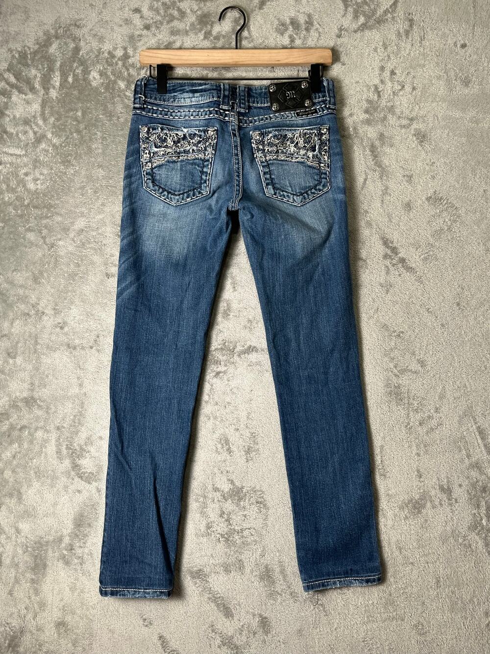 Miss Me Jeans Skinny Embellished Distressed Medium Wash Denim Buckle Y2K Size 27